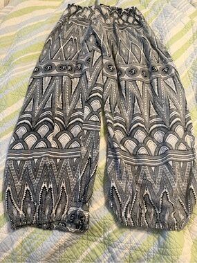 Black & White Wide-Leg Patterned Elastic-Waist Pants